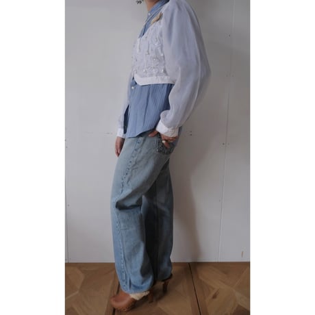 short length blouse