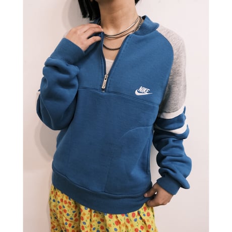 NIKE / half zip sweat