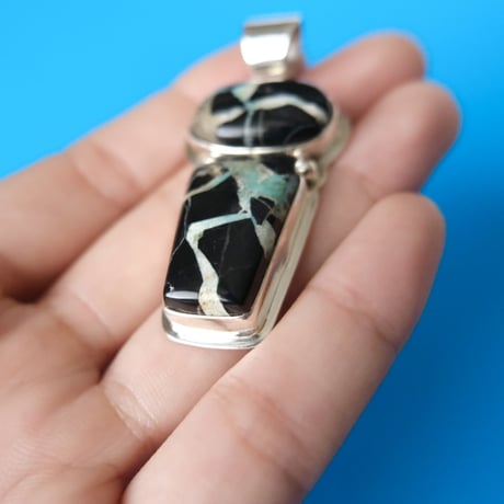 navajo / sunnyside turquoise pendant top