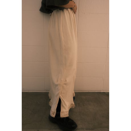 eski. original thermal flare skirt