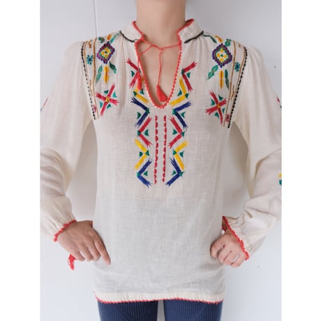 India cotton / embroidery blouse