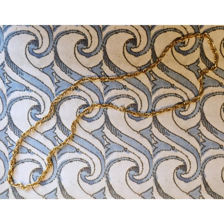gold chain necklace