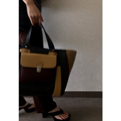 carven / leather × paper  basket  bag