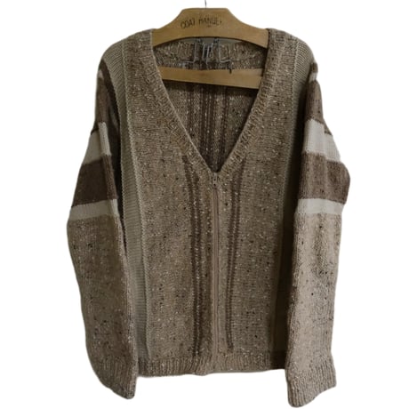 zip-up cardigan / beige