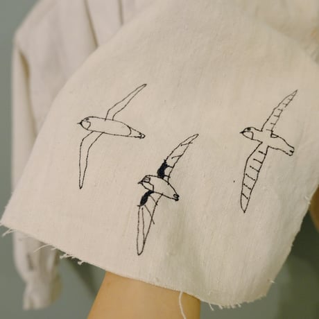 eski × 画楽 / hand paint "birds" antique smock