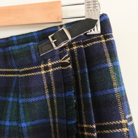 wool check skirt