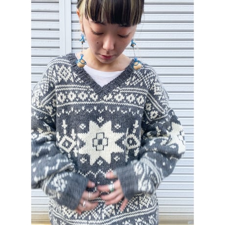 BOSTON TRADERS / snow crystal knit