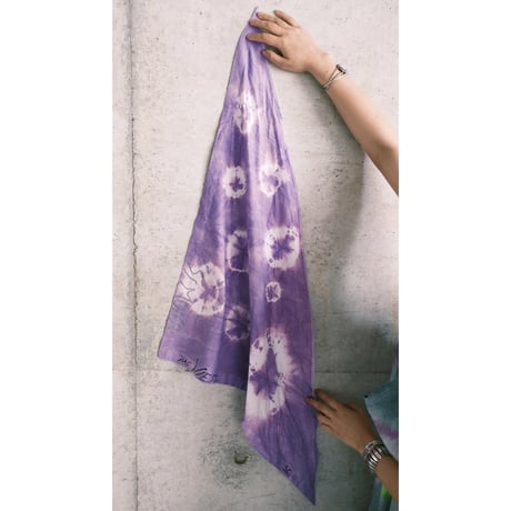 tie-dye bandanna / lavender