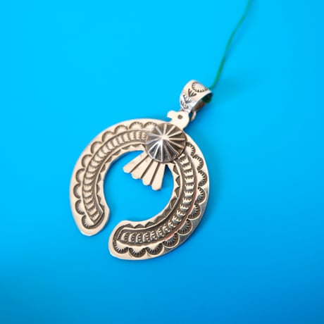 navajo "DarrellCadman" / thunderbird pendant top