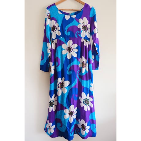 70s flower dress