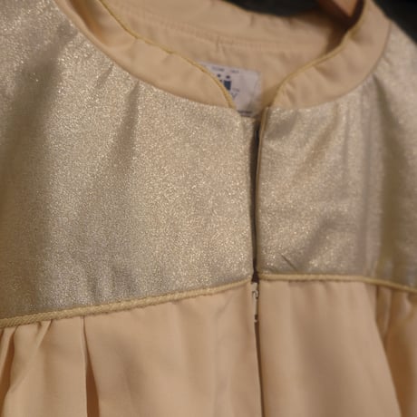 MURPHY ROBES / volumey gown