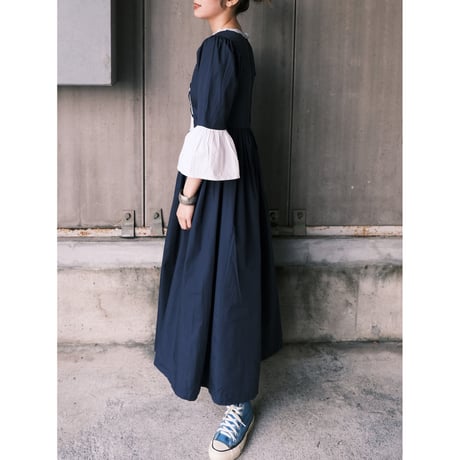 flare sleeve dress