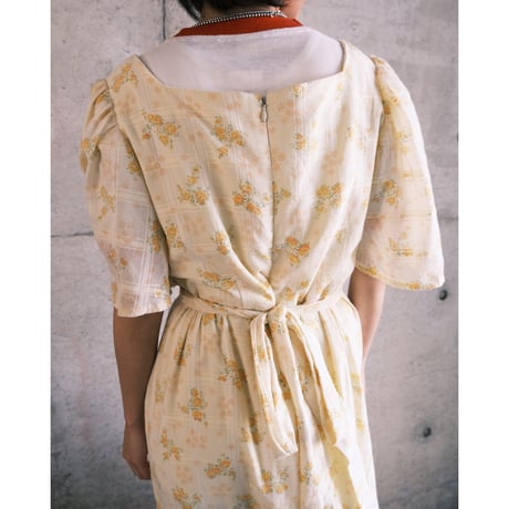70's vintage / flower dress / yellow