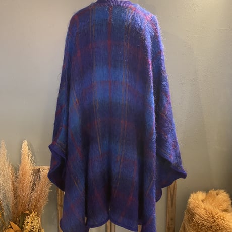 LOCHARRON / mohair check cape