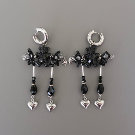 lili by SERI / "bear" pierce / black
