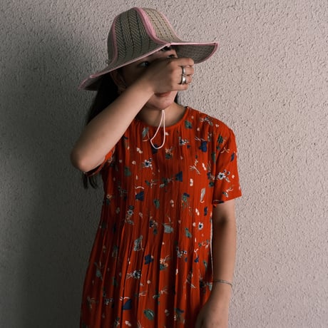 Hat & Flowers print red dress