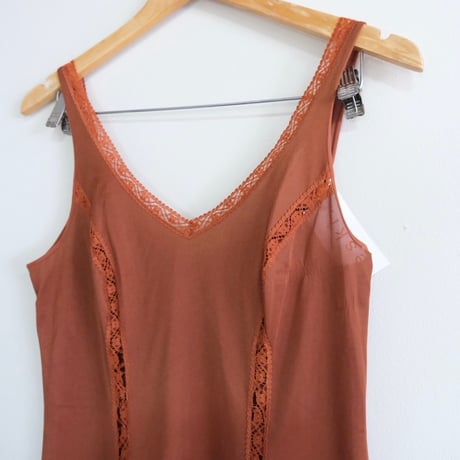 lingerie / brown