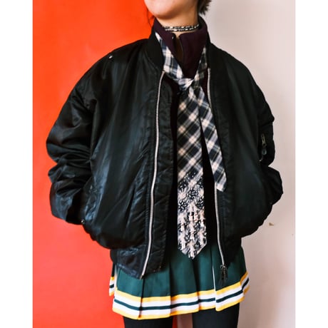 reversible / MA-1 type nylon jacket
