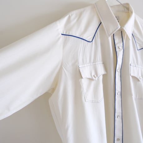western shirt / white