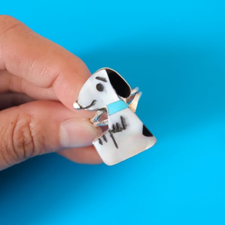 ZUNI / "SNOOPY" ring