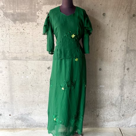 embroidery green dress