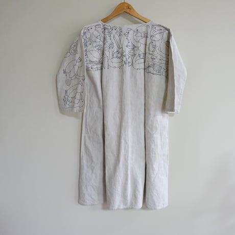 eski. × 画楽 / antique linen smock / animal