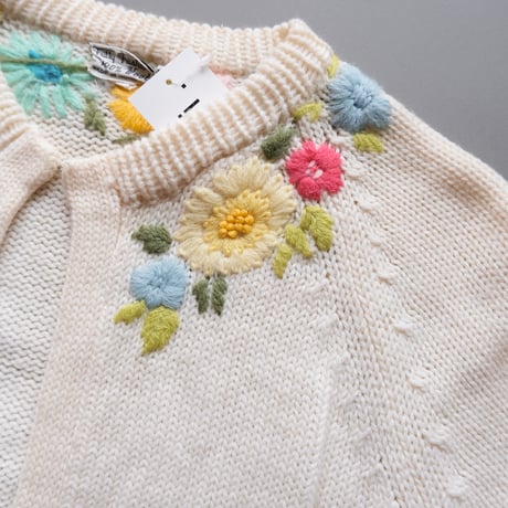〜70s embroidery  knit cardigan