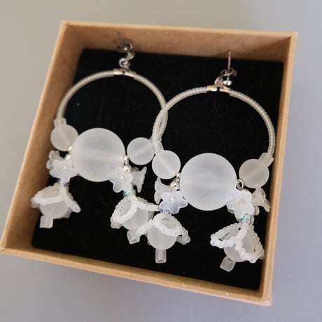 lili by SERI / wood flower foop / clear