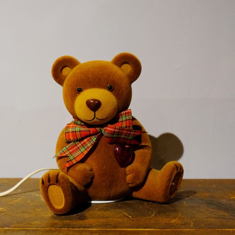 '93 old bear lamp