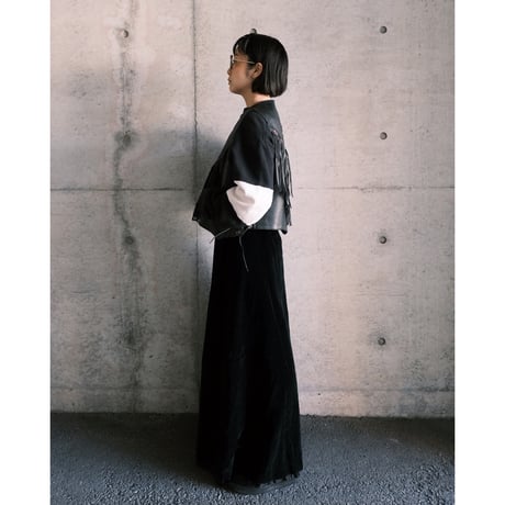 monotone short sweat