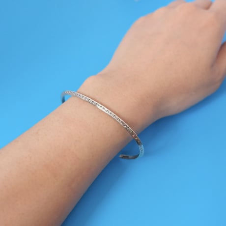 navajo / stamp bangle
