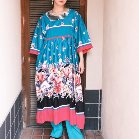 made in USA / floral dress