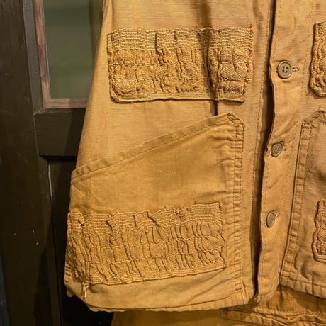 hunting vest with pins