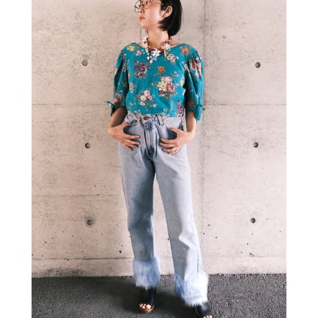 back ribbon flower print tops