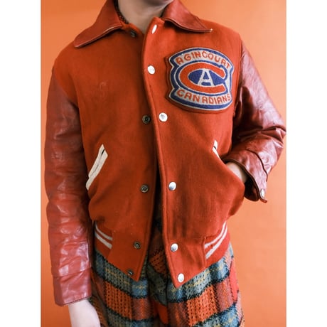 stadium jumper / red