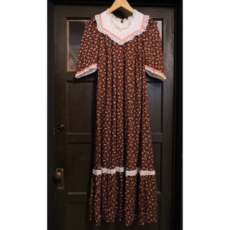 Hawaiian dress / brown×flower