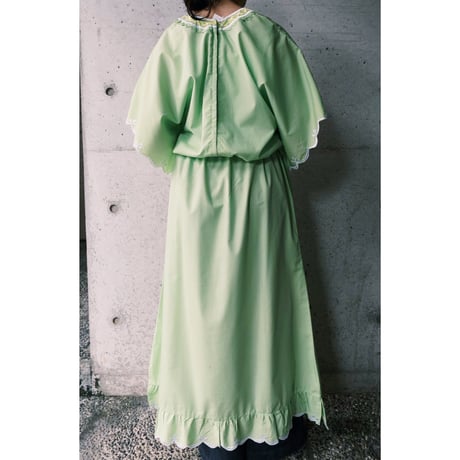 embroidery setup (tops×skirt) “light green”