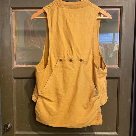 hunting vest with pins