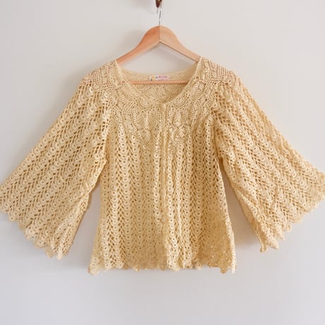 crochet cardigan with flare sleeve