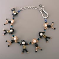 lili by SERI / hobbit necklace