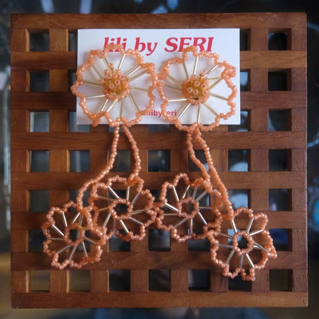lili by SERI / flower drawing  "apricot"