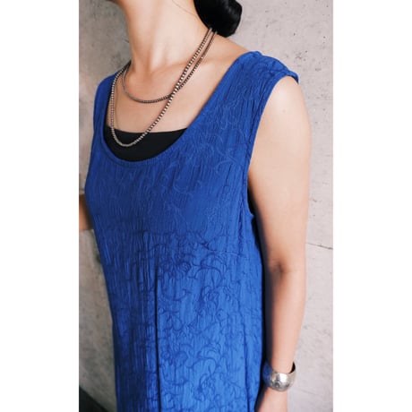 no-sleeve flower designed blue dress