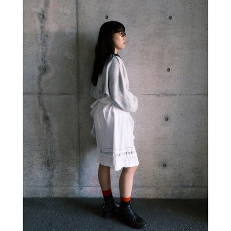 cotton apron with frill