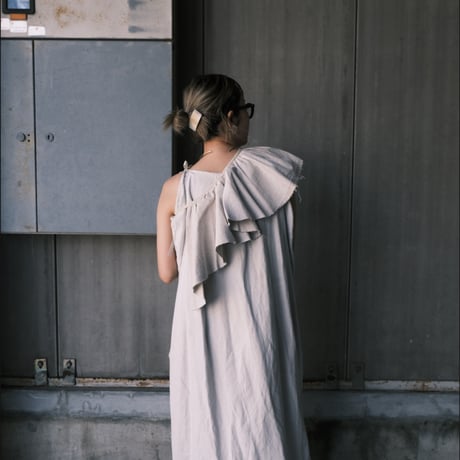 eski. original frill collar