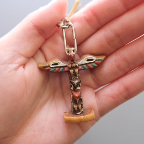 eski. original shell chain choker "totem pole"