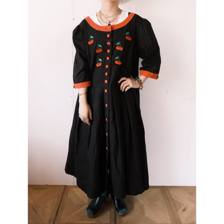 tyrol dress / cherry