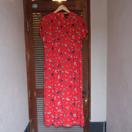 Hat & Flowers print red dress