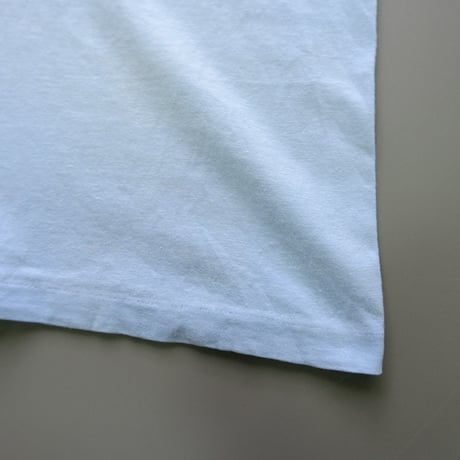 Hanes / pocket tee /blue