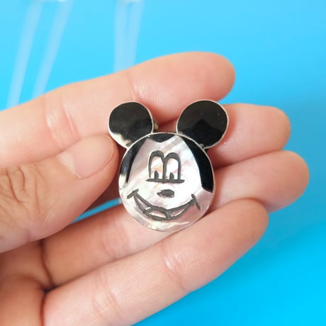 ZUNI / "Mickey" necklace