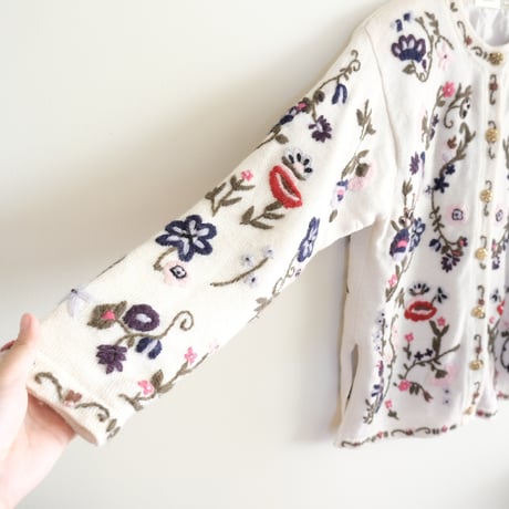 flower embroidery knit cardigan